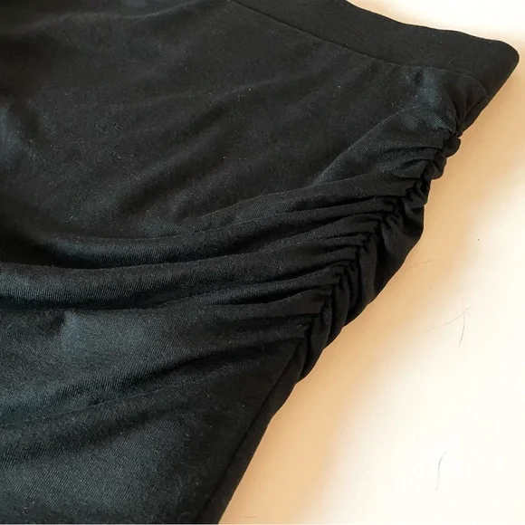 Banana Republic Black Ruched Soft Knit Bodycon Mini Skirt Size XS - Picture 8 of 15